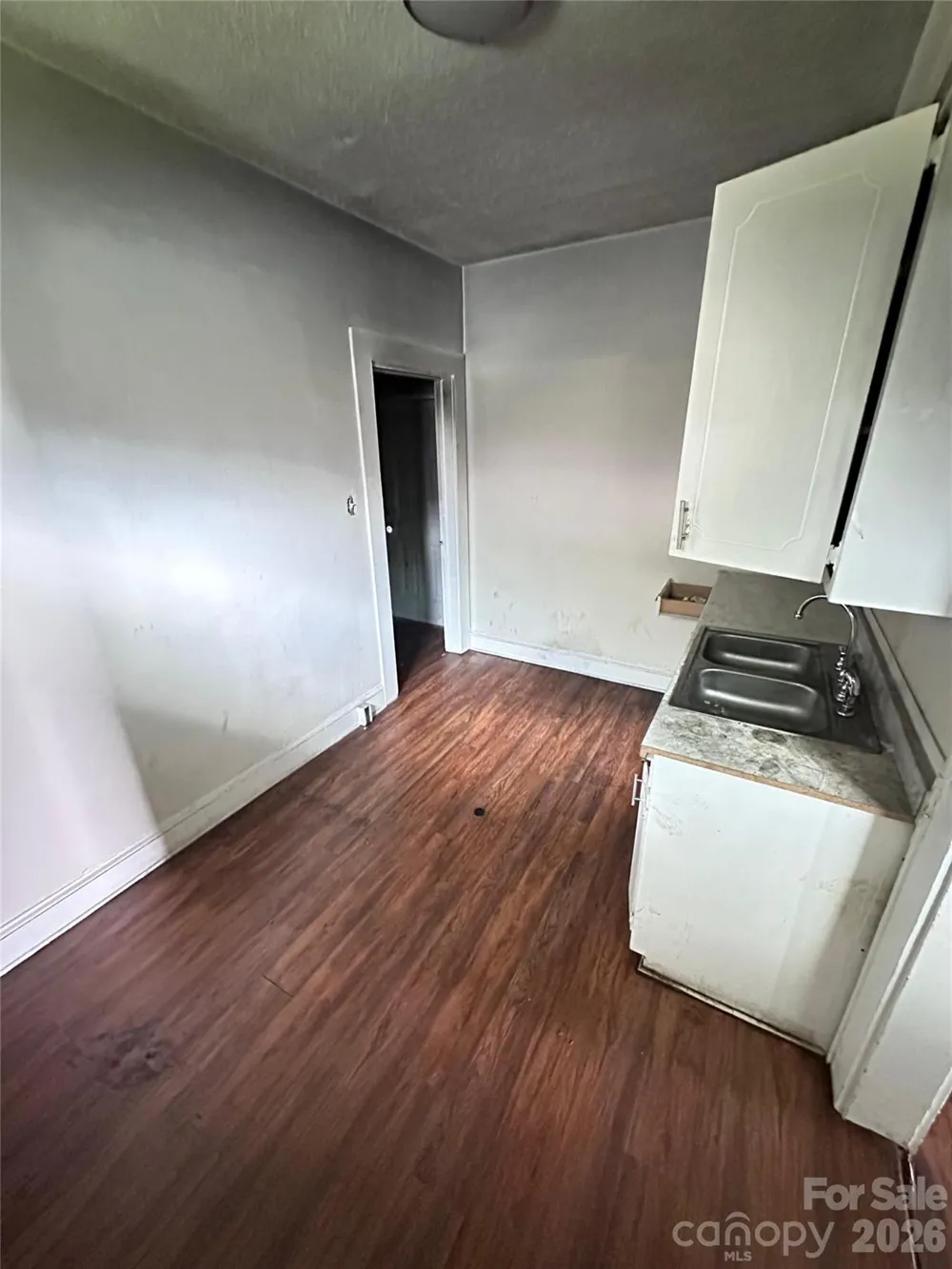 2228 Camp Greene Street Charlotte, NC 28208