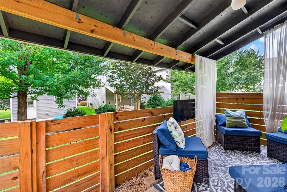 27 Mill Creek Loop Asheville, NC 28806