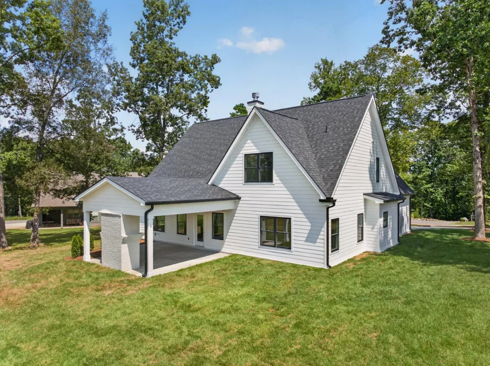 6855 Sawyer Road Signal Mountain, TN 37377