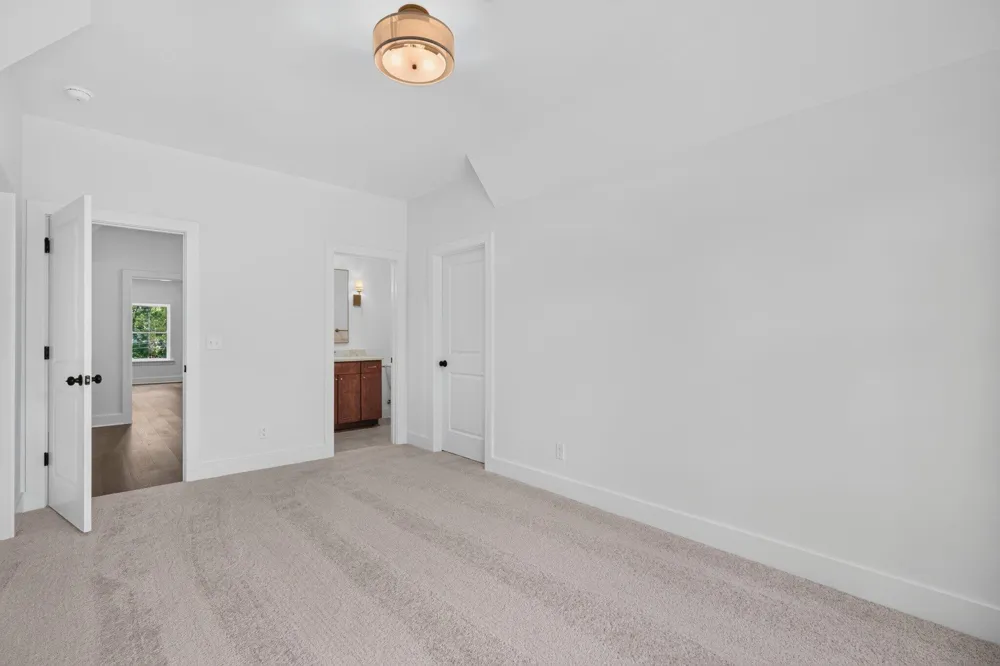 6855 Sawyer Road Signal Mountain, TN 37377