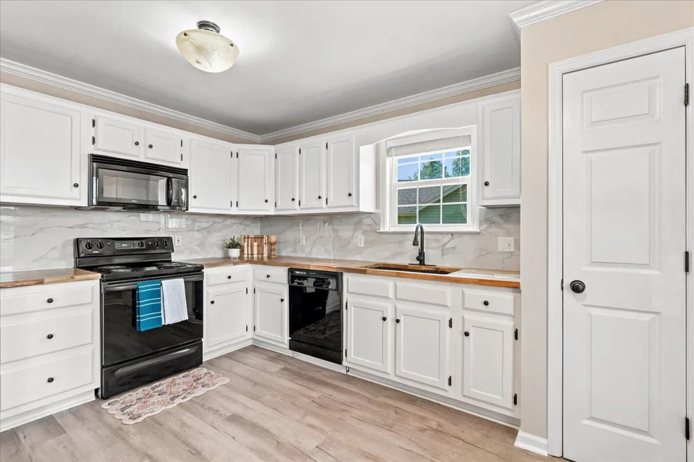 7525 Remington Court Chattanooga, TN 37421