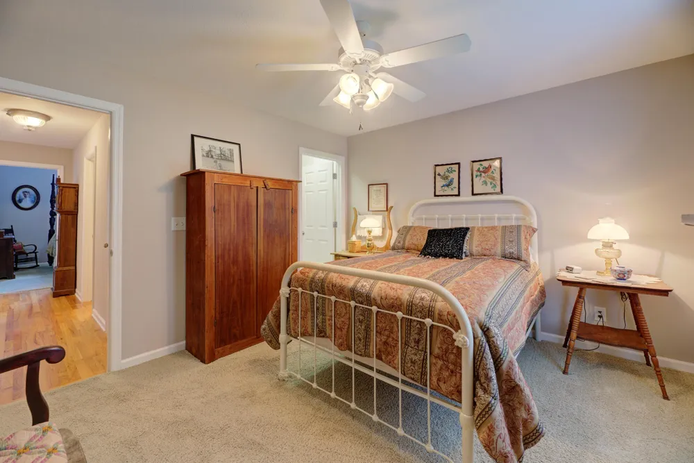 599 Cardinal Road Ringgold, GA 30736