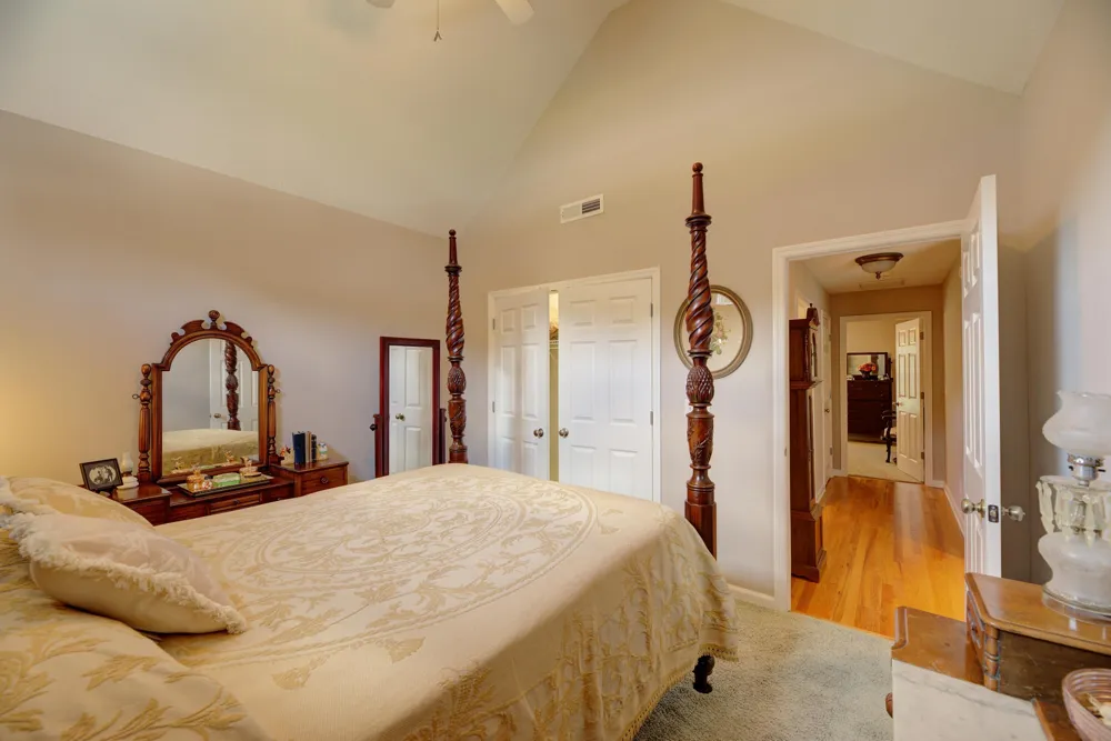 599 Cardinal Road Ringgold, GA 30736
