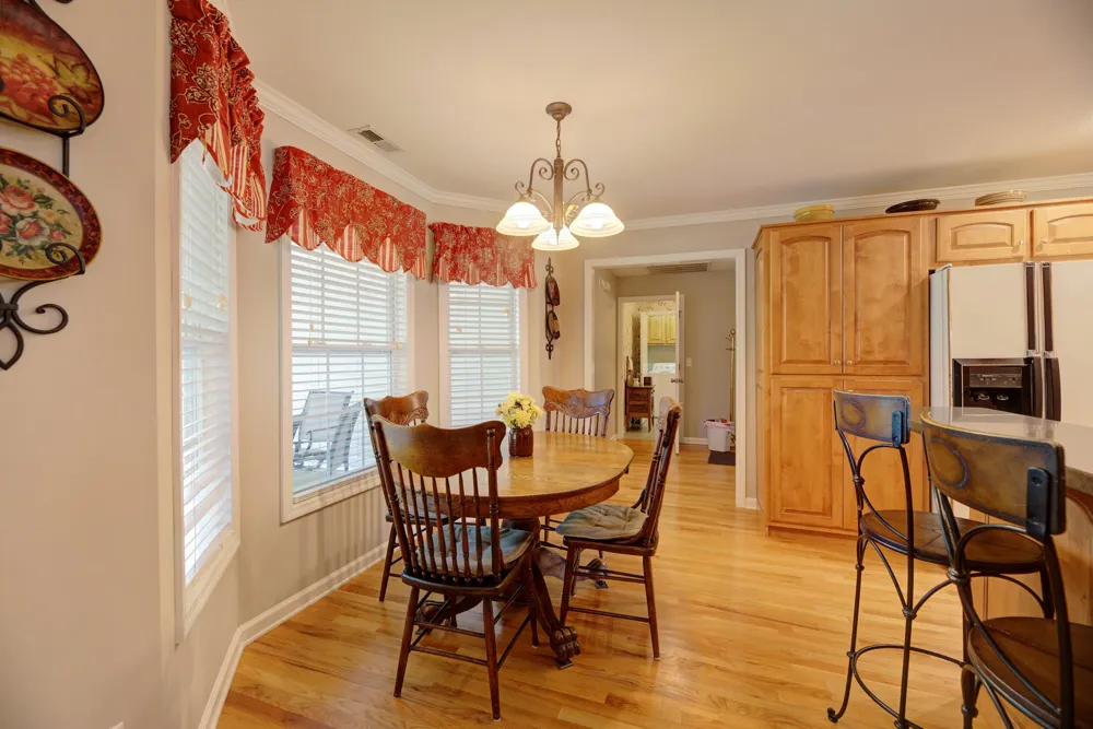 599 Cardinal Road Ringgold, GA 30736