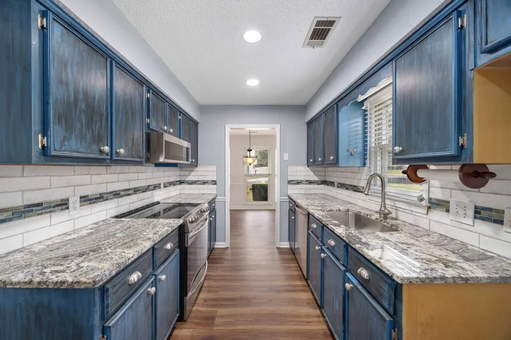 7015 Robin's Nest Drive Columbus, GA 31909