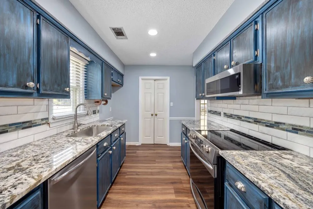 7015 Robin's Nest Drive Columbus, GA 31909