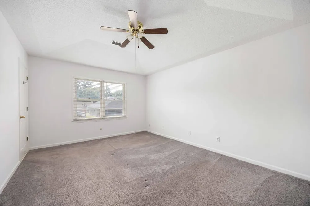 7015 Robin's Nest Drive Columbus, GA 31909