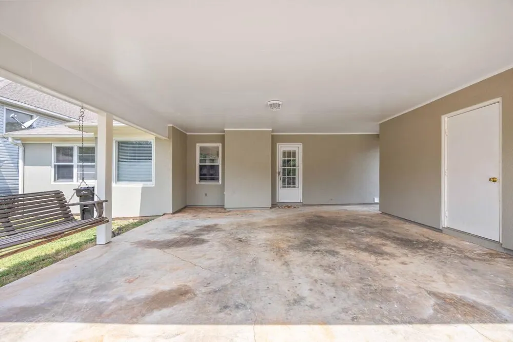 7015 Robin's Nest Drive Columbus, GA 31909