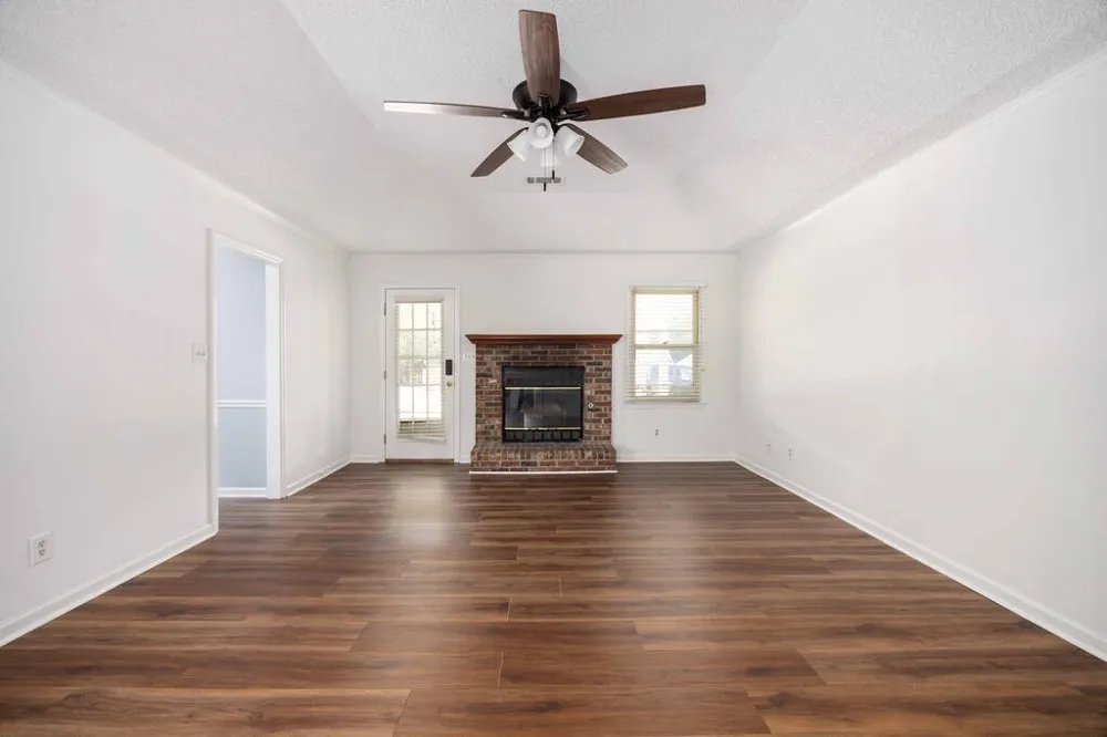 7015 Robin's Nest Drive Columbus, GA 31909