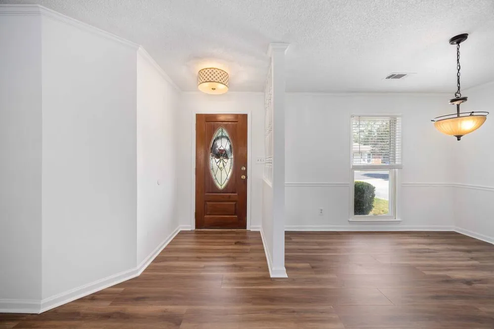 7015 Robin's Nest Drive Columbus, GA 31909