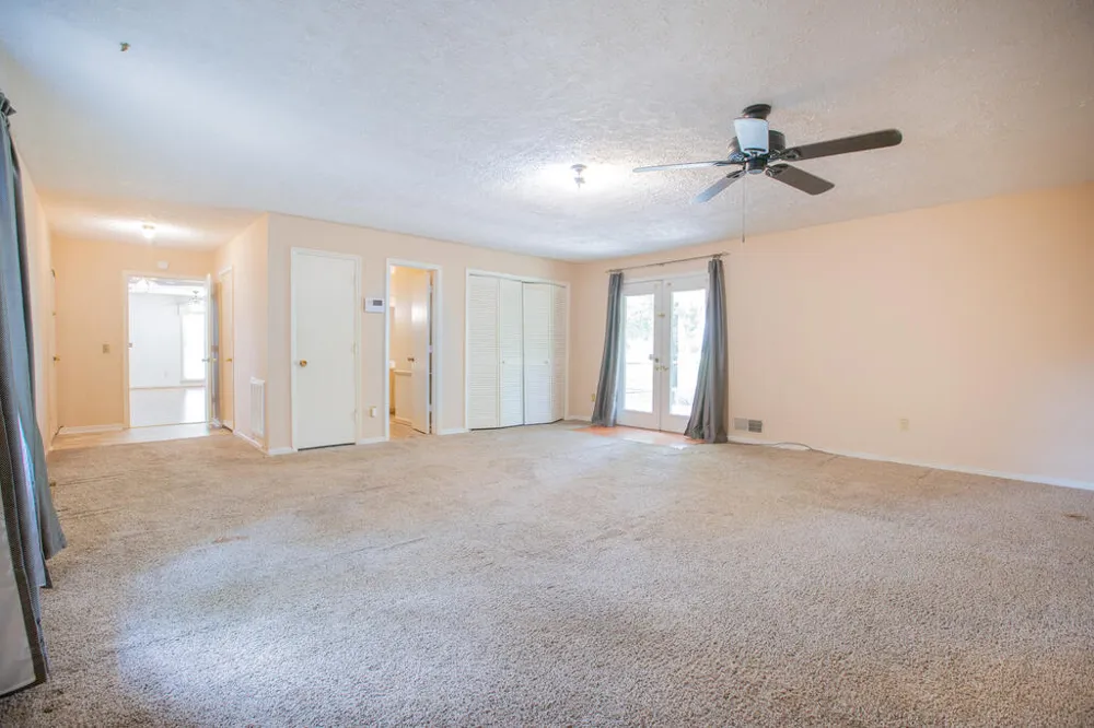 5913 Highpoint Drive Columbus, GA 31909