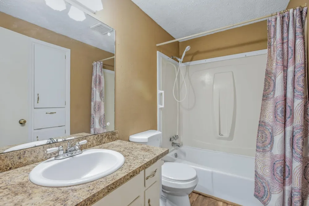 5913 Highpoint Drive Columbus, GA 31909