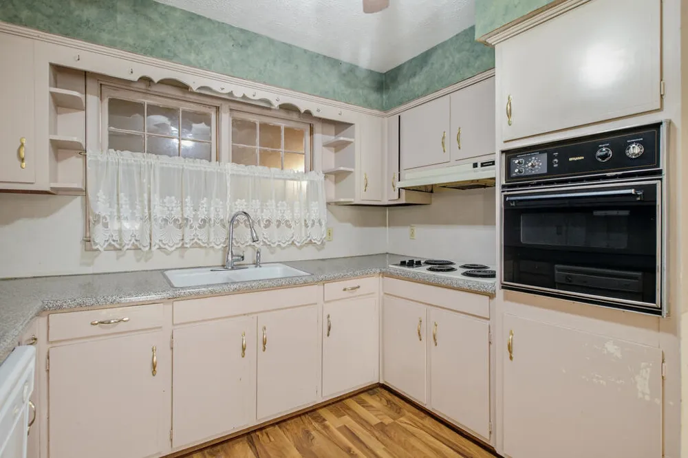 5913 Highpoint Drive Columbus, GA 31909