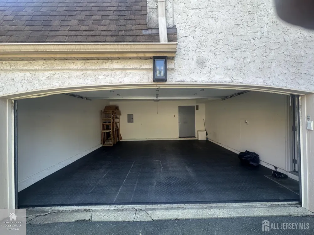 74 Carriage Place Edison, NJ 08820