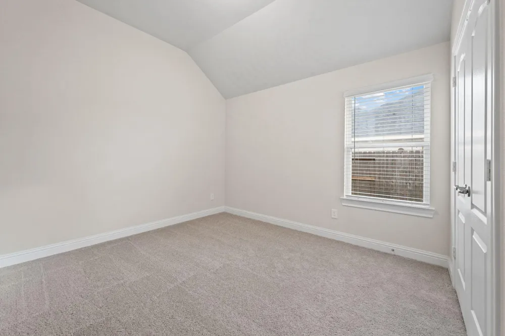 12014 Champions Forest Drive Mont Belvieu, TX 77535