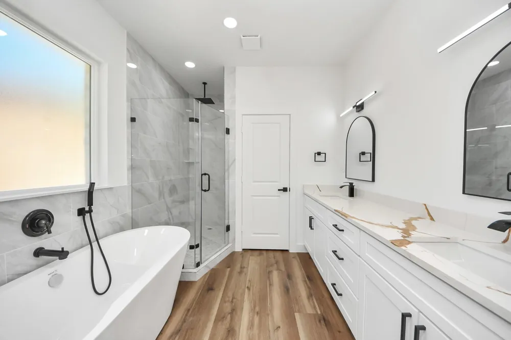 22 Presidio Montgomery, TX 77356