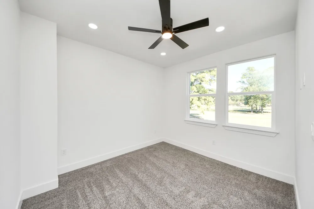 22 Presidio Montgomery, TX 77356