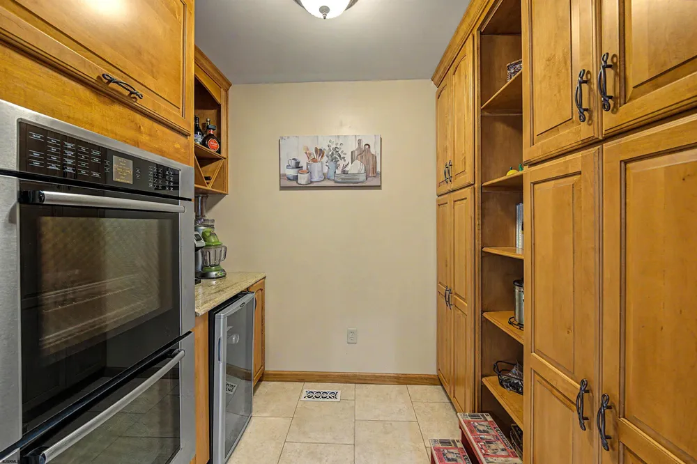 348 Upland Ave Galloway Township, NJ 08205