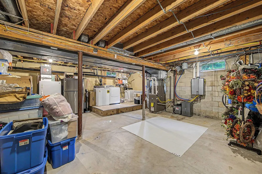 348 Upland Ave Galloway Township, NJ 08205