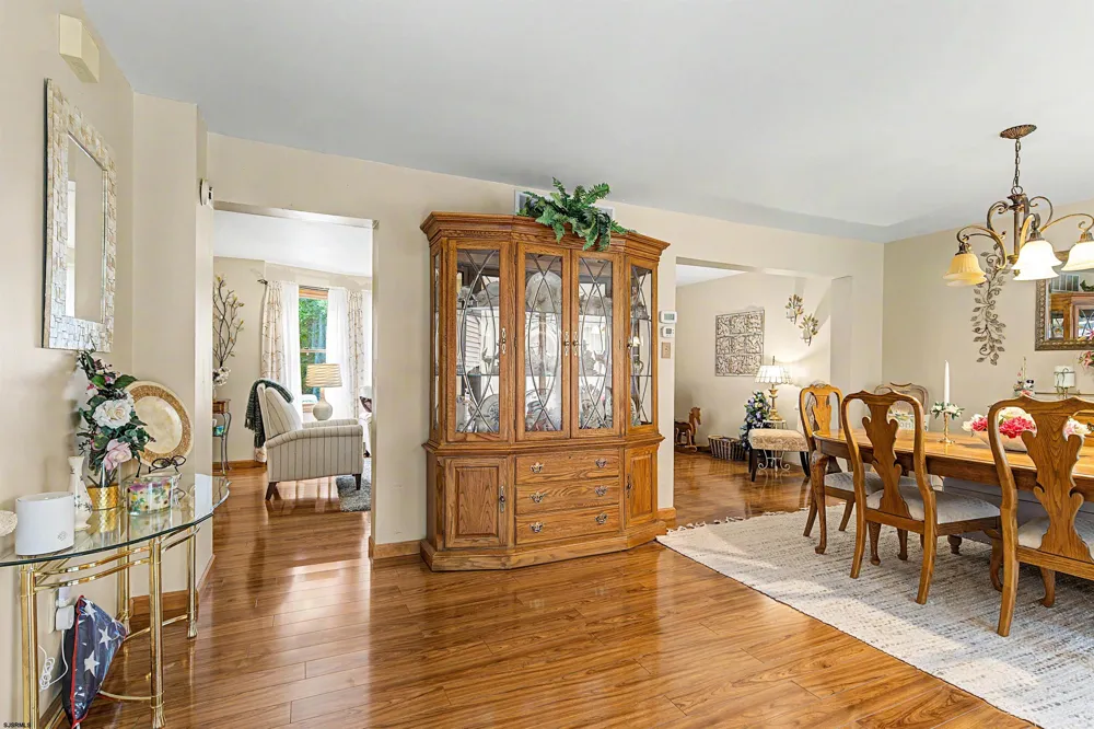348 Upland Ave Galloway Township, NJ 08205