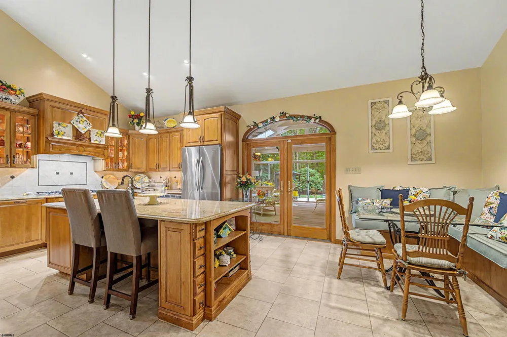 348 Upland Ave Galloway Township, NJ 08205