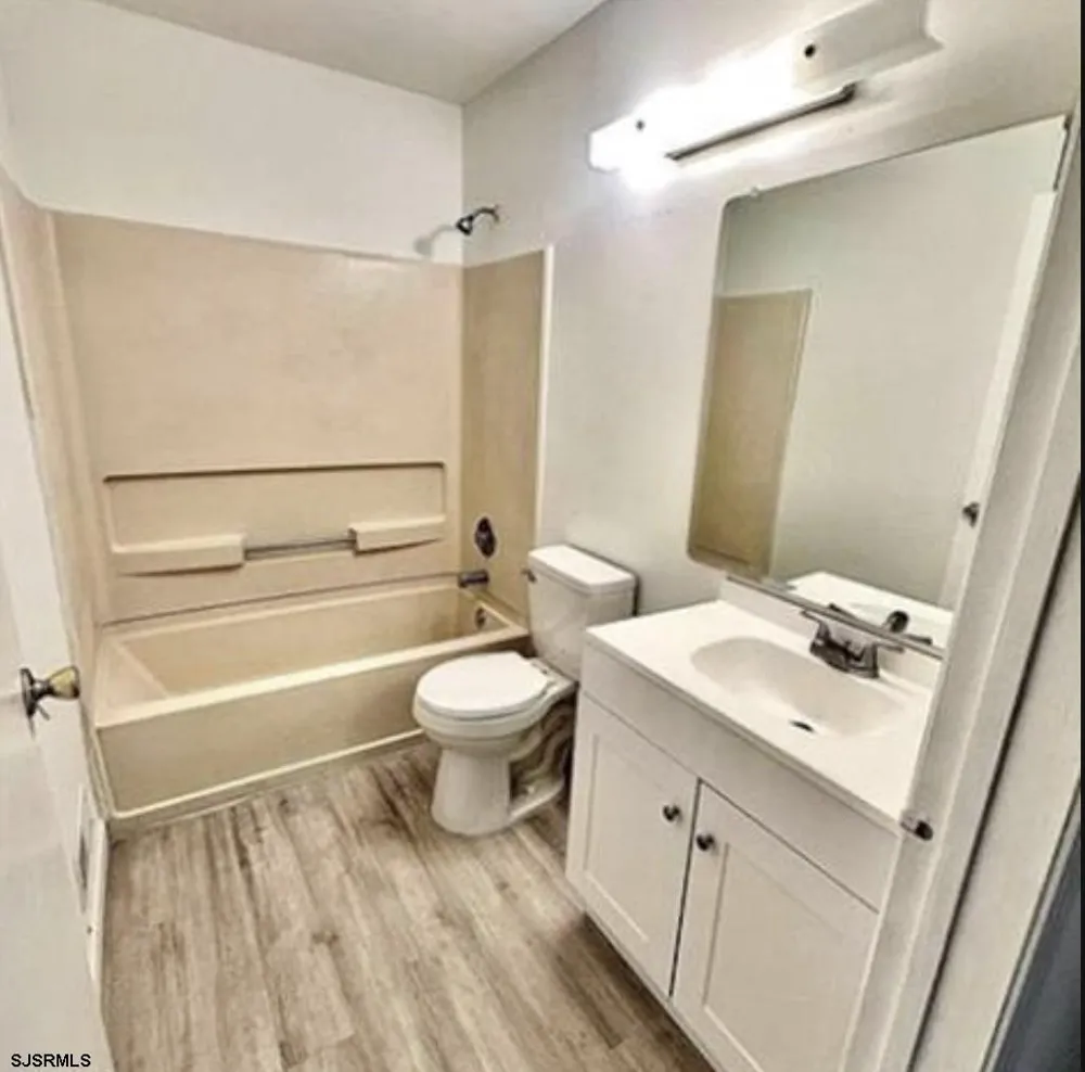 4 Federal Galloway Township, NJ 08205
