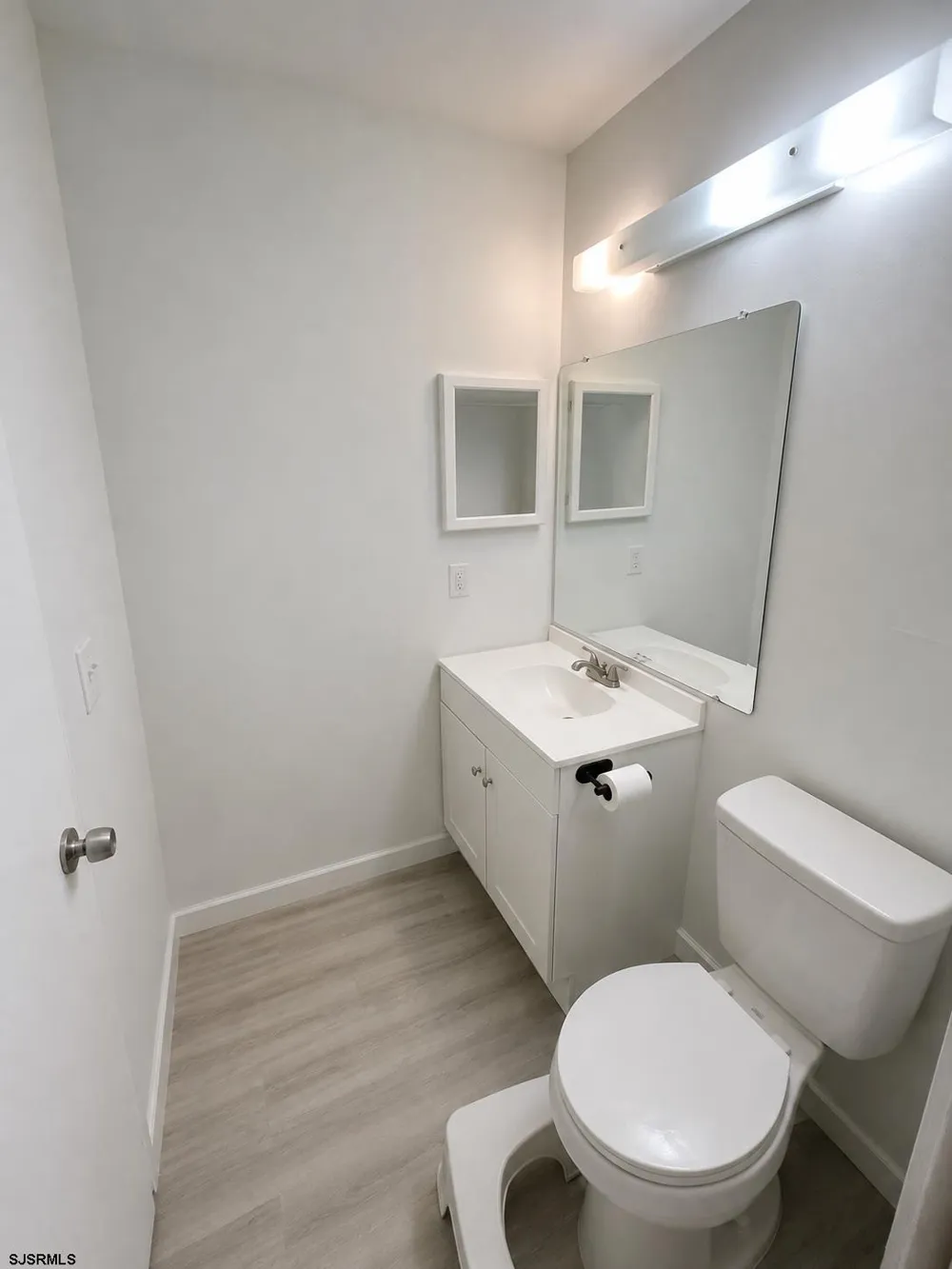 4 Federal Galloway Township, NJ 08205