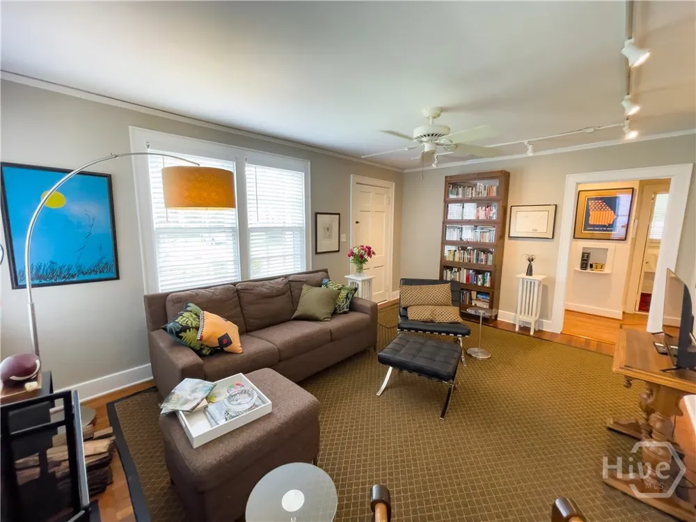 405 E 61st Street Savannah, GA 