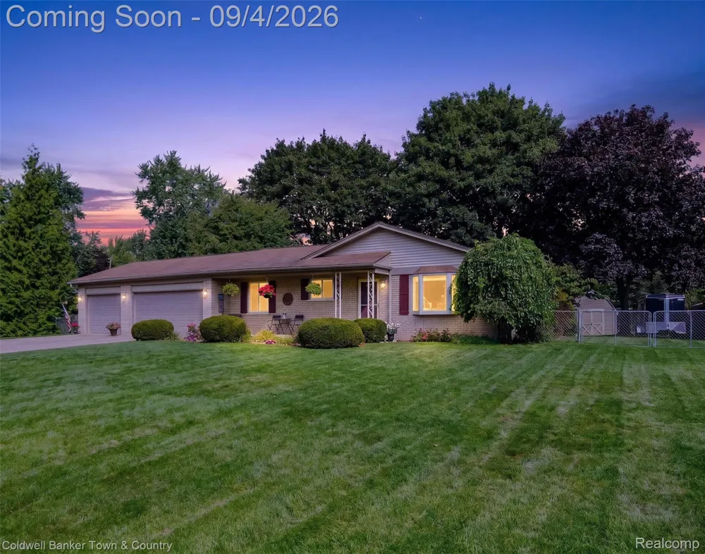 6282 Peach Drive Independence Charter Township, MI 48346