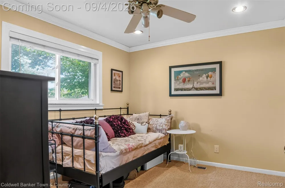 6282 Peach Drive Independence Charter Township, MI 48346