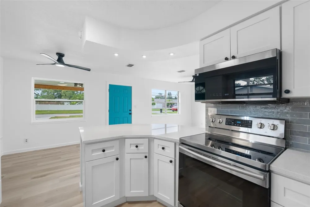 8176 65TH STREET Pinellas Park, FL 33781