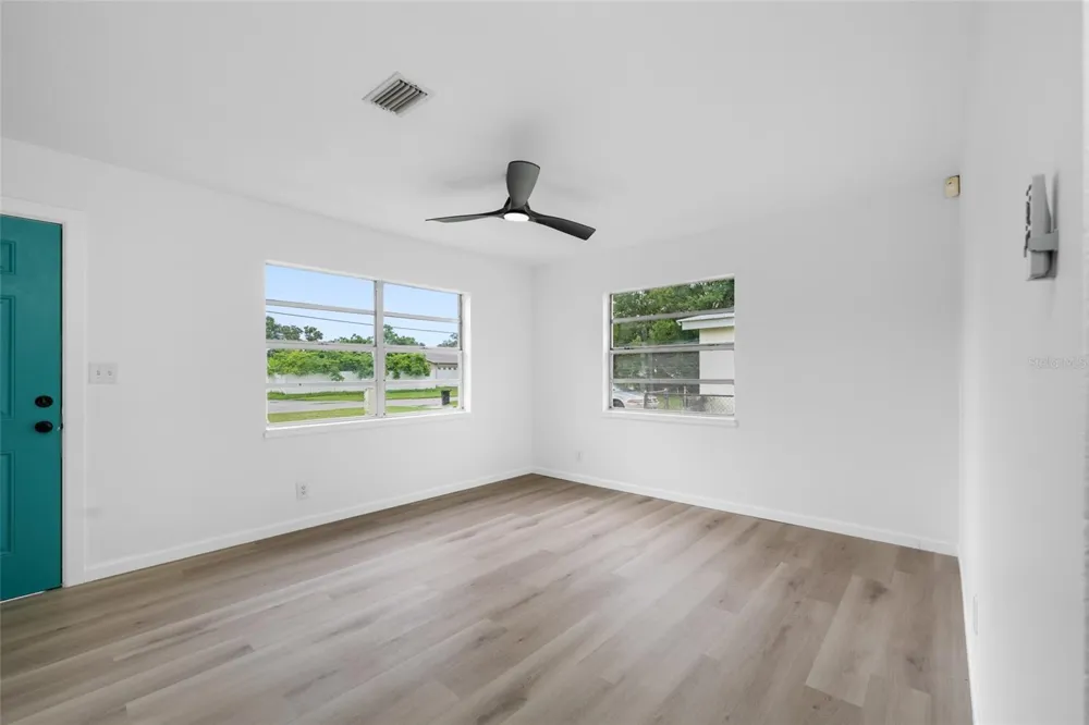 8176 65TH STREET Pinellas Park, FL 33781