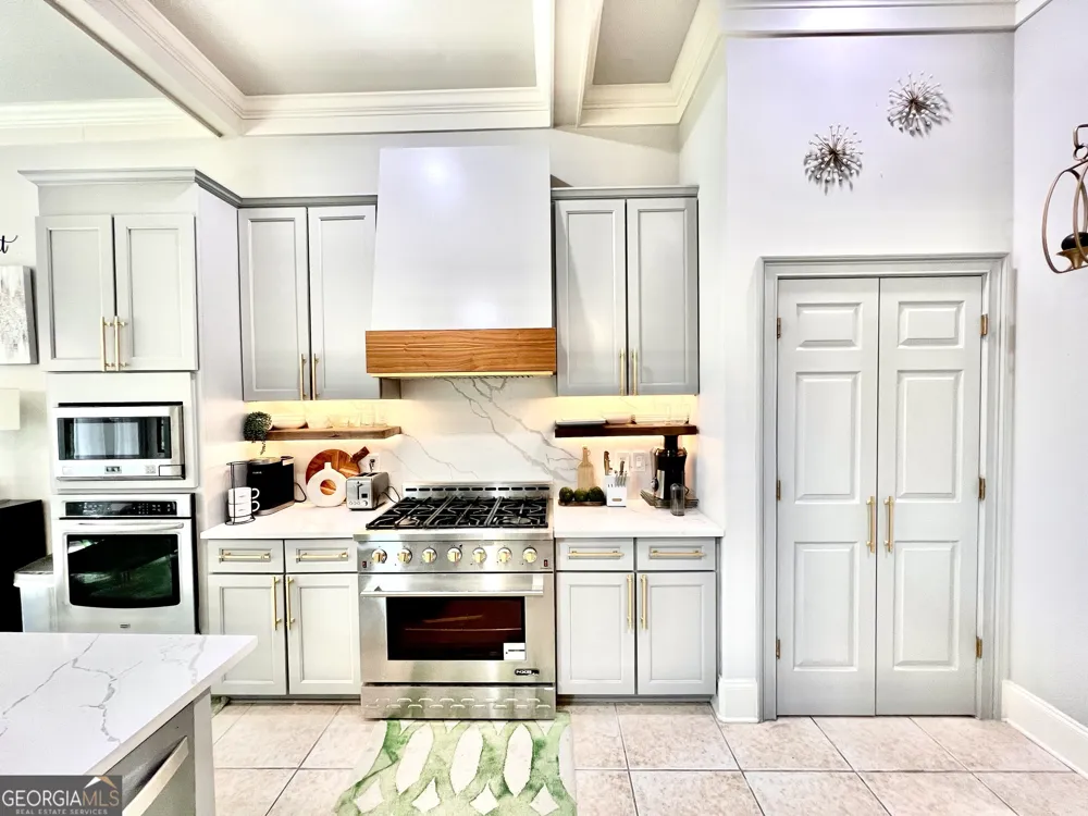 1265 Lamont CIR Dacula, GA 30019