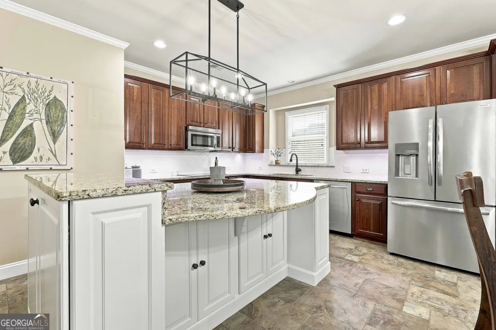 34 Hidden Woods LN Newnan, GA 30265
