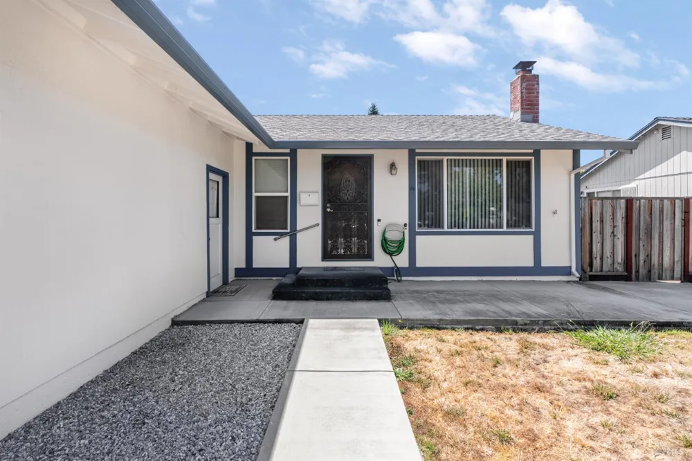 530 Myrtle Avenue Rohnert Park, CA 94928