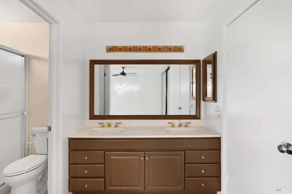 530 Myrtle Avenue Rohnert Park, CA 94928
