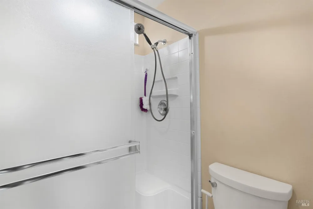 530 Myrtle Avenue Rohnert Park, CA 94928