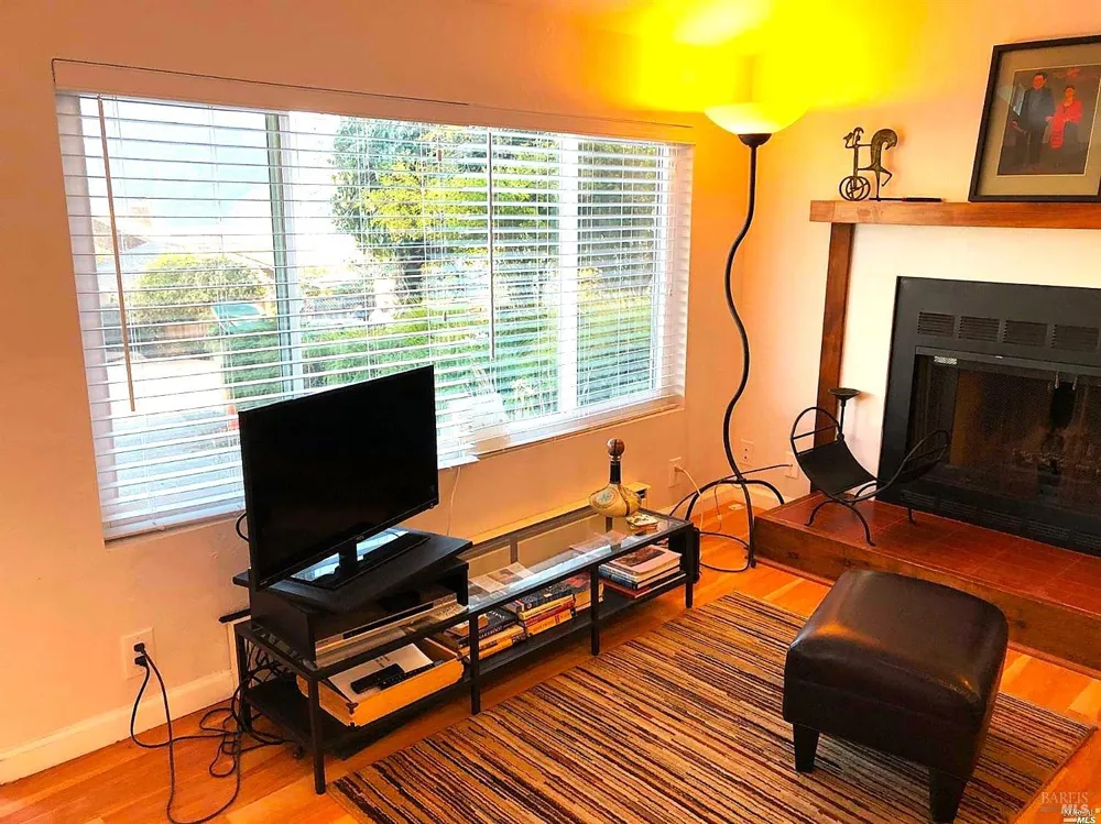 2371 Vista Del Mar Lane Tiburon, CA 94920