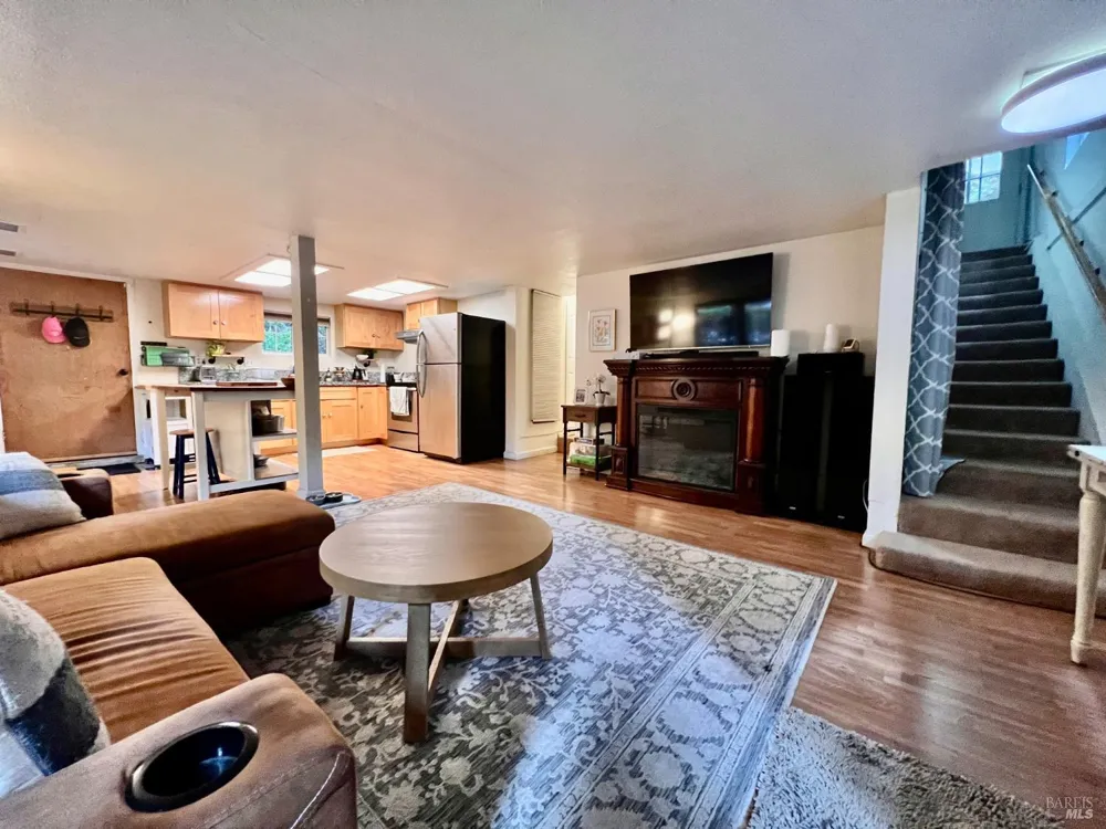 14592 Canyon 1 Road Guerneville, CA 95446