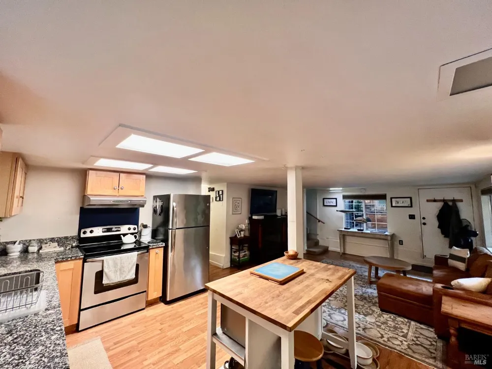 14592 Canyon 1 Road Guerneville, CA 95446
