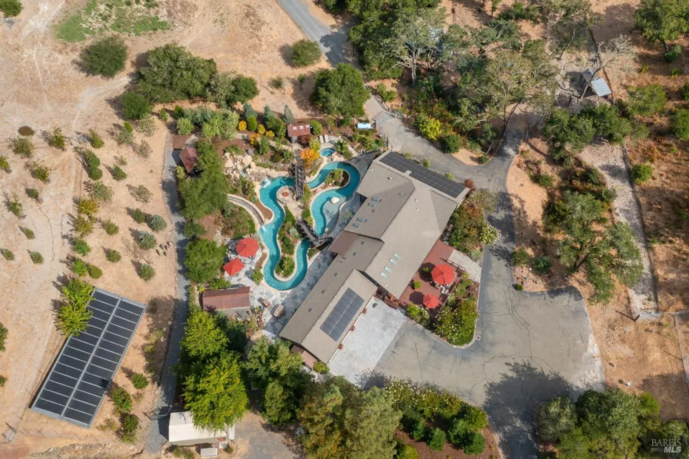 1889 Riebli Road Santa Rosa, CA 95404