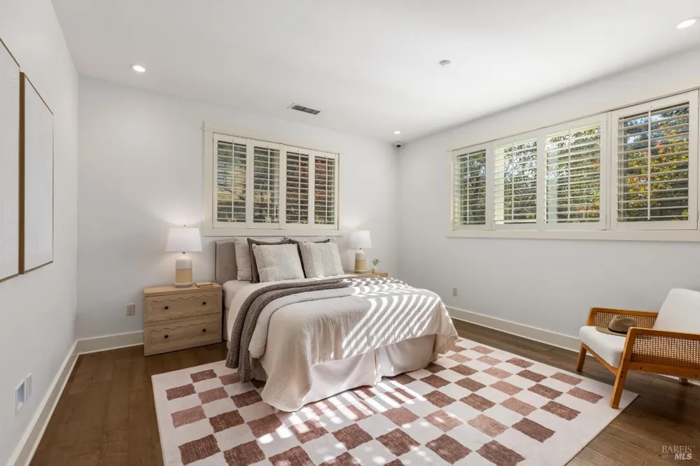 1889 Riebli Road Santa Rosa, CA 95404