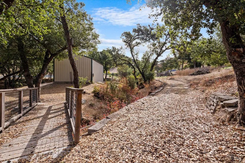 1889 Riebli Road Santa Rosa, CA 95404