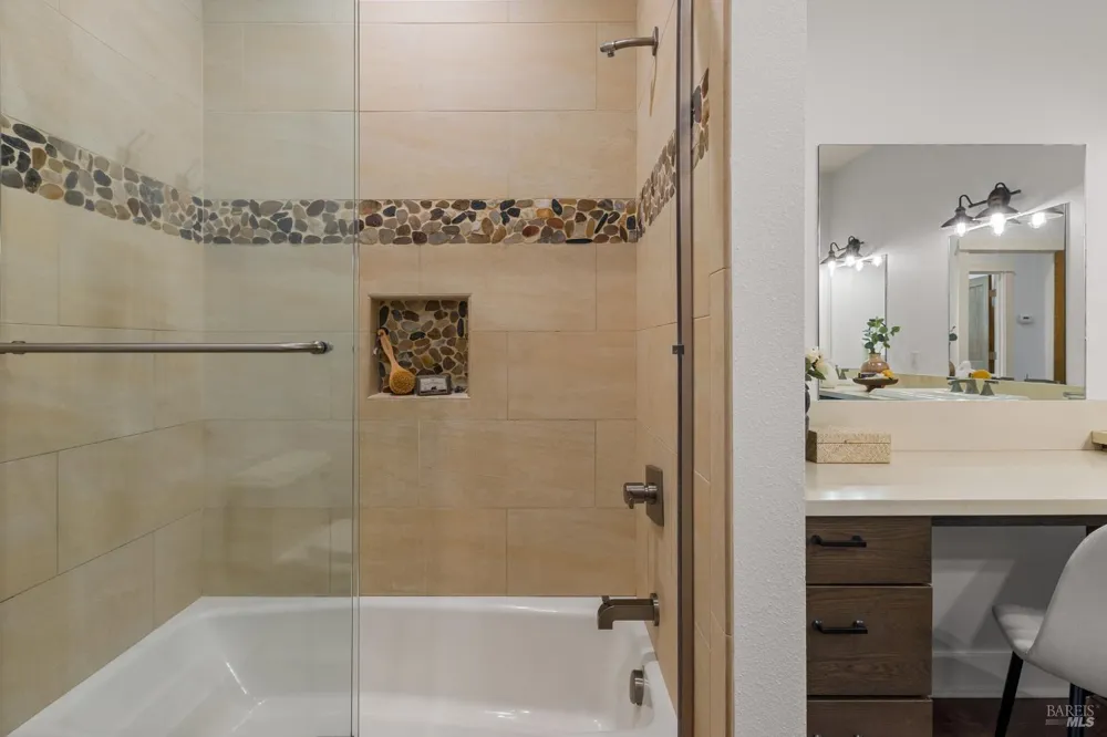 1889 Riebli Road Santa Rosa, CA 95404