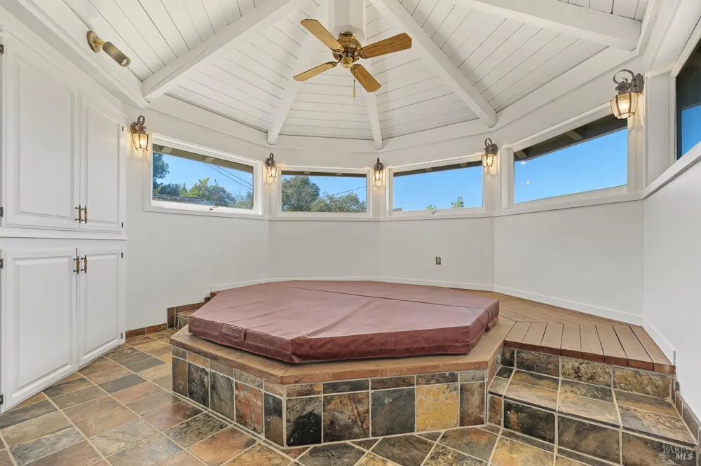 4 Ranch Road San Rafael, CA 94903