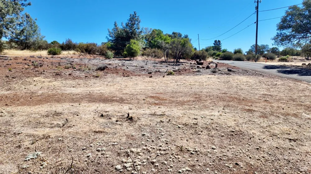 16362 19th Avenue Clearlake, CA 95422