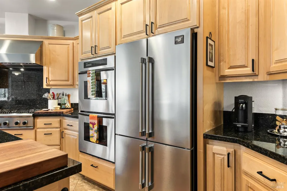 16855 Black Oak Hill Drive Middletown, CA 95461