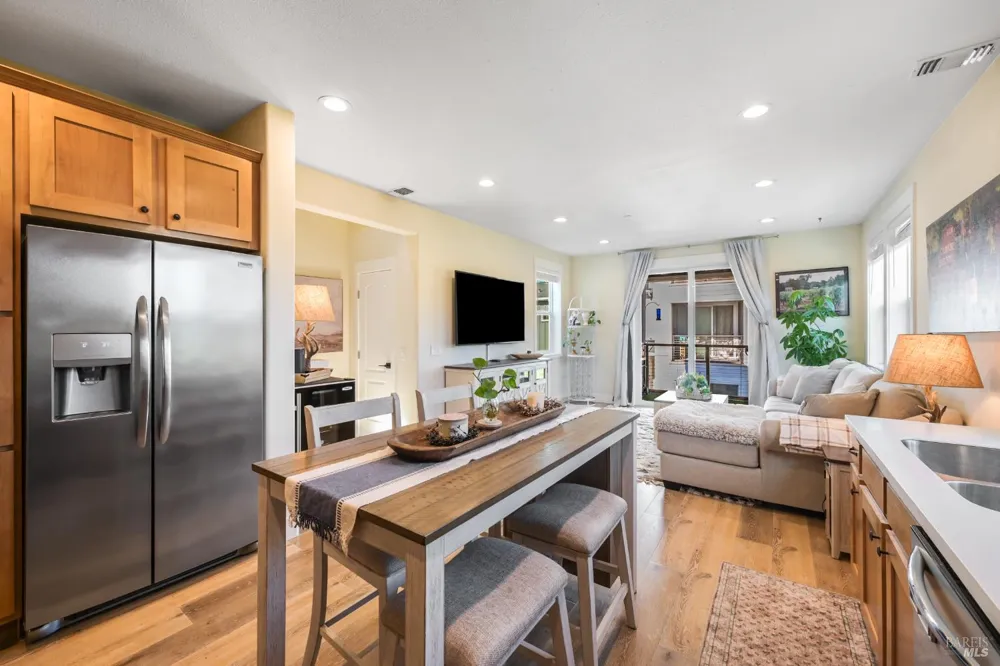 2668 Franz Kafka Avenue Santa Rosa, CA 95404
