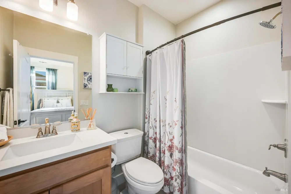 2668 Franz Kafka Avenue Santa Rosa, CA 95404