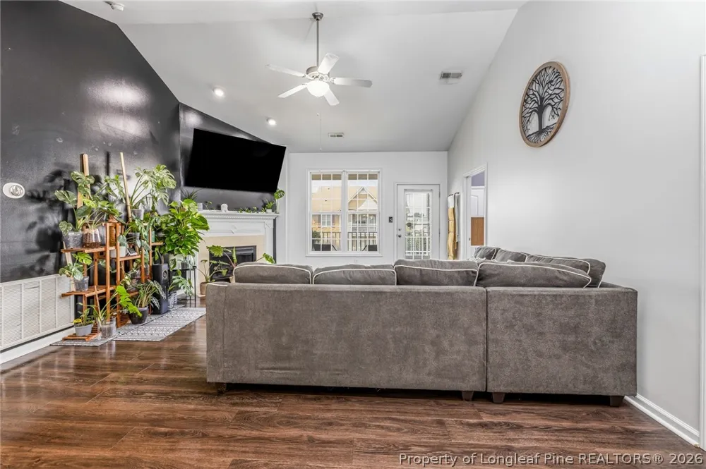 1325 Kershaw Loop #233 Fayetteville, NC 28314